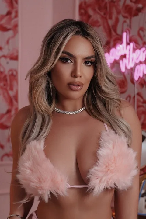 Ara OnlyFans
