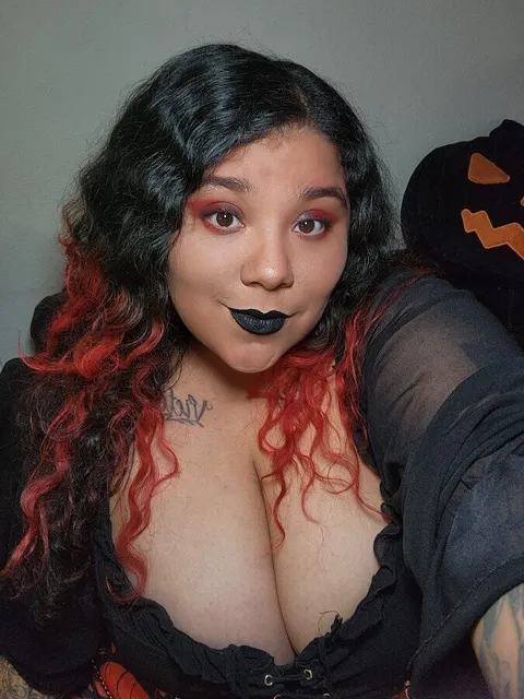 Atzula Storm PAGE OnlyFans