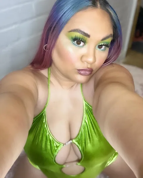chardé OnlyFans