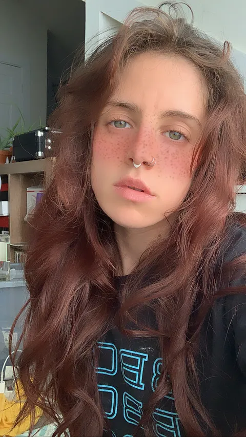 Hazel Loves Cock OnlyFans