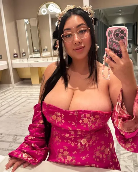 Jasmyn Nymira Jasmira OnlyFans