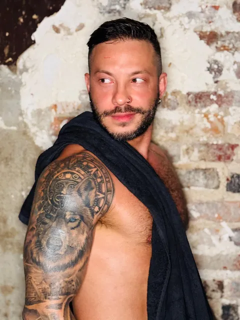 John Brachalli OnlyFans