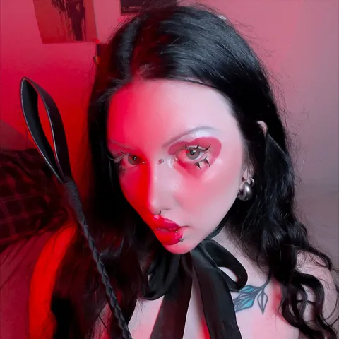 Kira Goth Girl OnlyFans