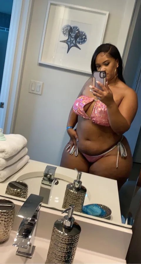 Exclusives only OnlyFans