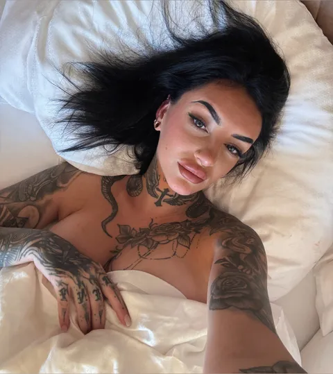 Leonie OnlyFans