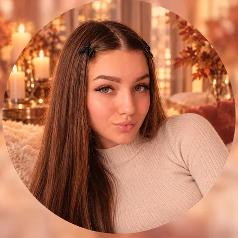 Lucia OnlyFans creator