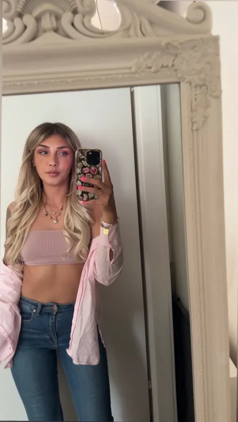 Manuela Elena OnlyFans