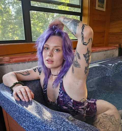 MythicMaggie OnlyFans