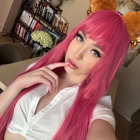 Milla OnlyFans creator