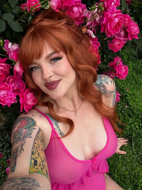 Rosa Magnolia OnlyFans creator