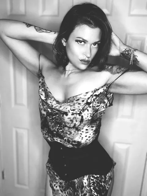 Samantha Salacious OnlyFans