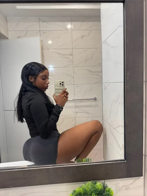 Sashiboo93 OnlyFans
