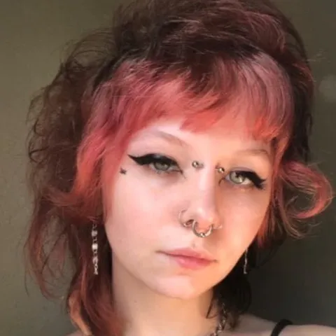 Sentient Waifu ^-^ OnlyFans