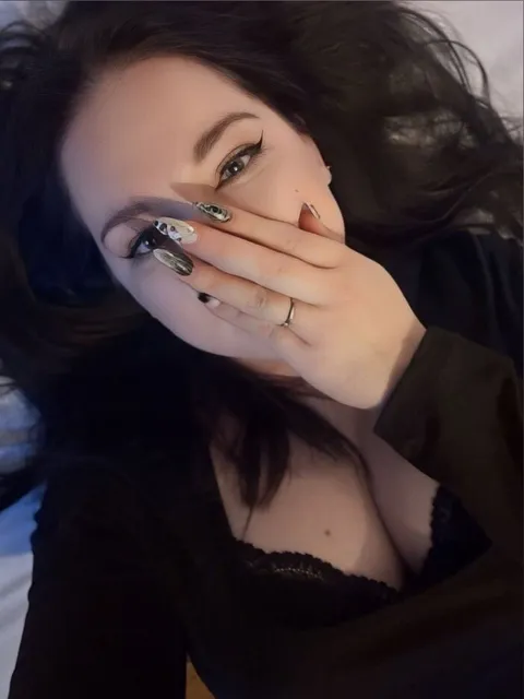 Cassie French egirl OnlyFans