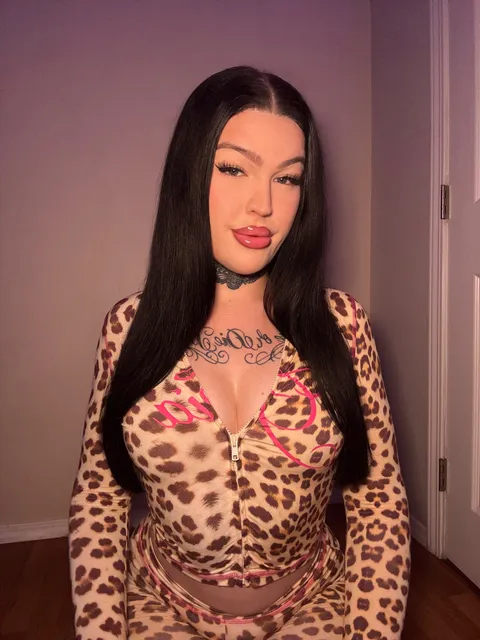 Violet OnlyFans