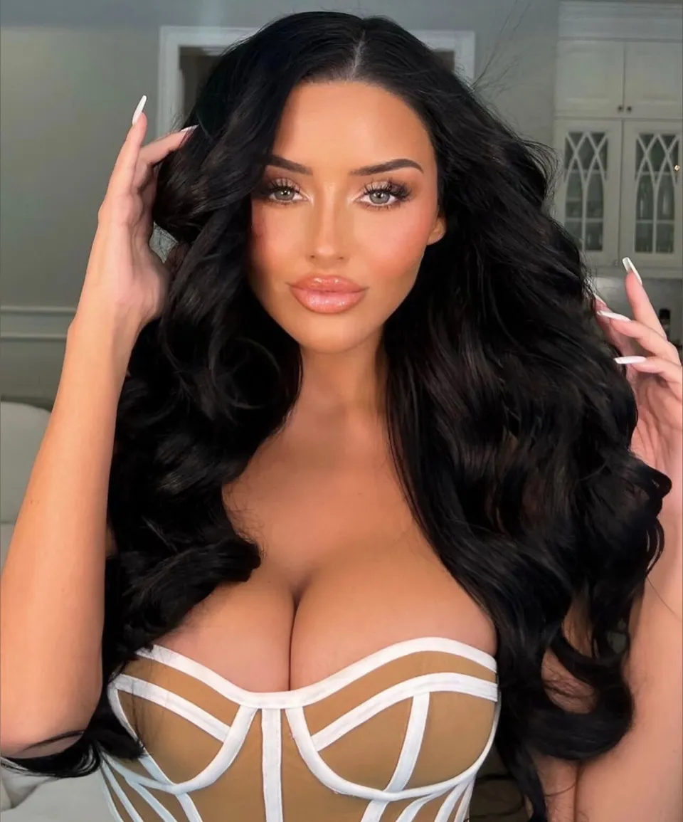 Abigail Ratchford OnlyFans