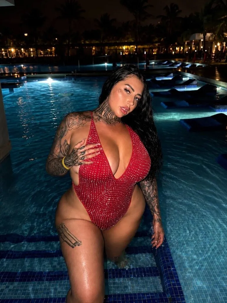 MADDISON BLACK OnlyFans