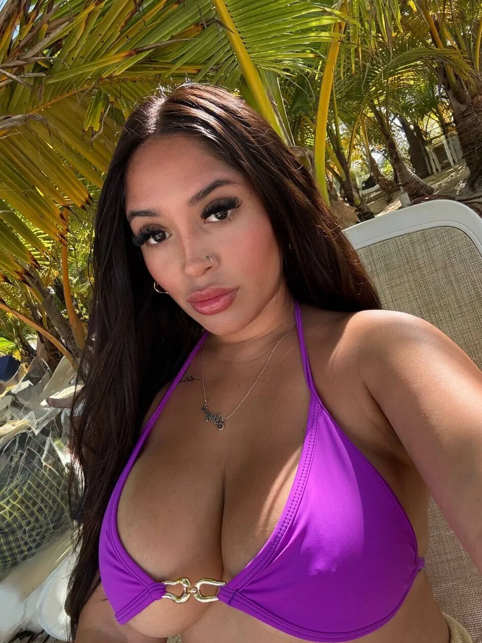 Paulaflores OnlyFans
